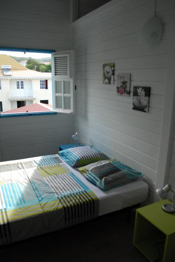 Le Goyavier Apartamento Saint-Pierre Exterior foto