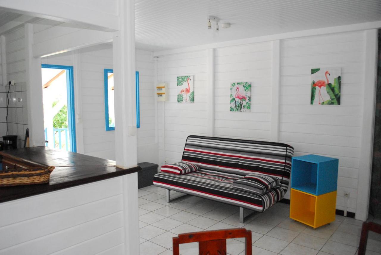 Le Goyavier Apartamento Saint-Pierre Exterior foto